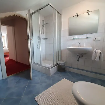 Bed and breakfast Gaestehaus Alpenkranz 3*