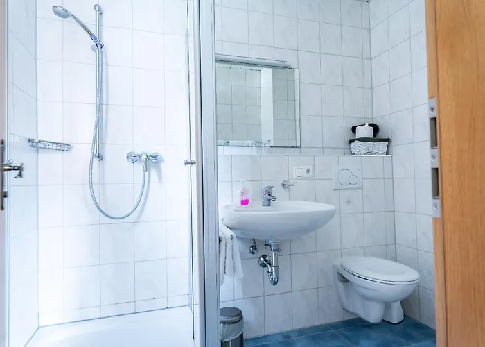 Gaestehaus Alpenkranz Nocleg ze śniadaniem 3*