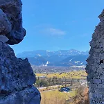 Gaestehaus Alpenkranz 住宿加早餐酒店 加爾米施-帕滕基興