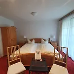 Alpenkranz Frühstückspension 3*