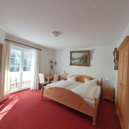 住宿加早餐酒店 Gaestehaus Alpenkranz 3*