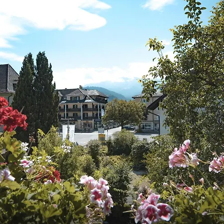 住宿加早餐酒店 Gaestehaus Alpenkranz 加爾米施-帕滕基興