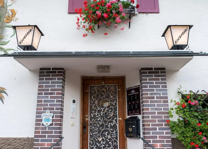 Bed & Breakfast Gaestehaus Alpenkranz 3*