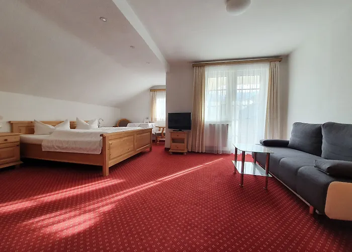 Bed & Breakfast Gaestehaus Alpenkranz Garmisch-Partenkirchen